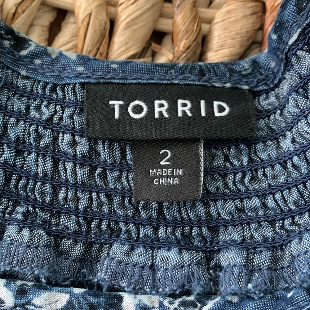 Torrid Chambray Puff Sleeve Smocked Dress - Picture 12 of 14